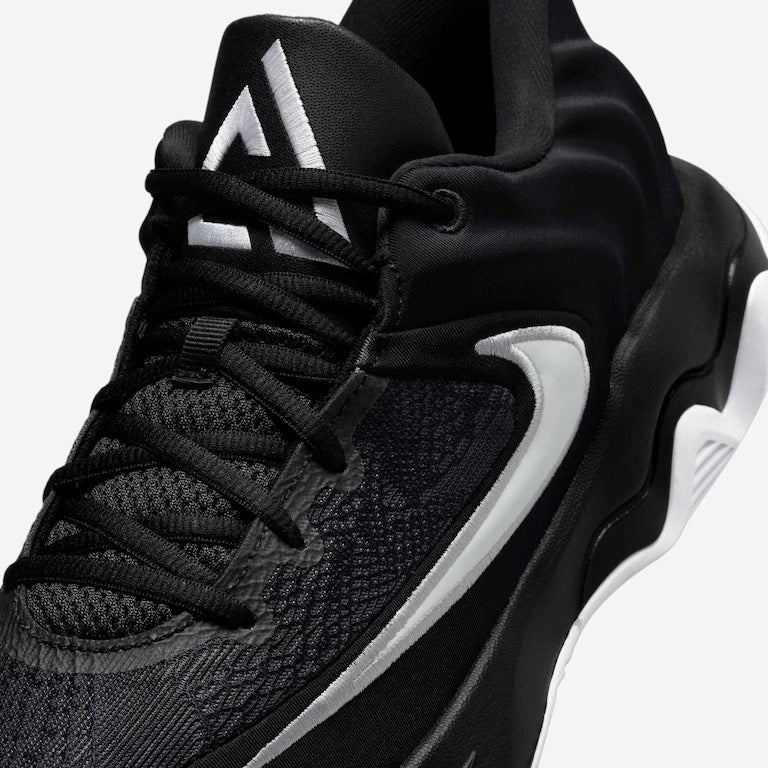 Tênis Nike Giannis Immortality 4 Vôlei - Preto