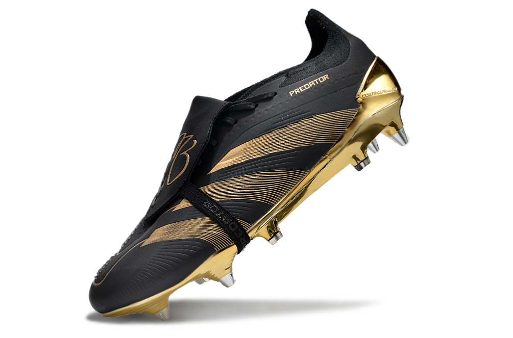 Chuteira Adidas Predator Elite JB com Lingueta Dobrável Campo - Preto/Dourado