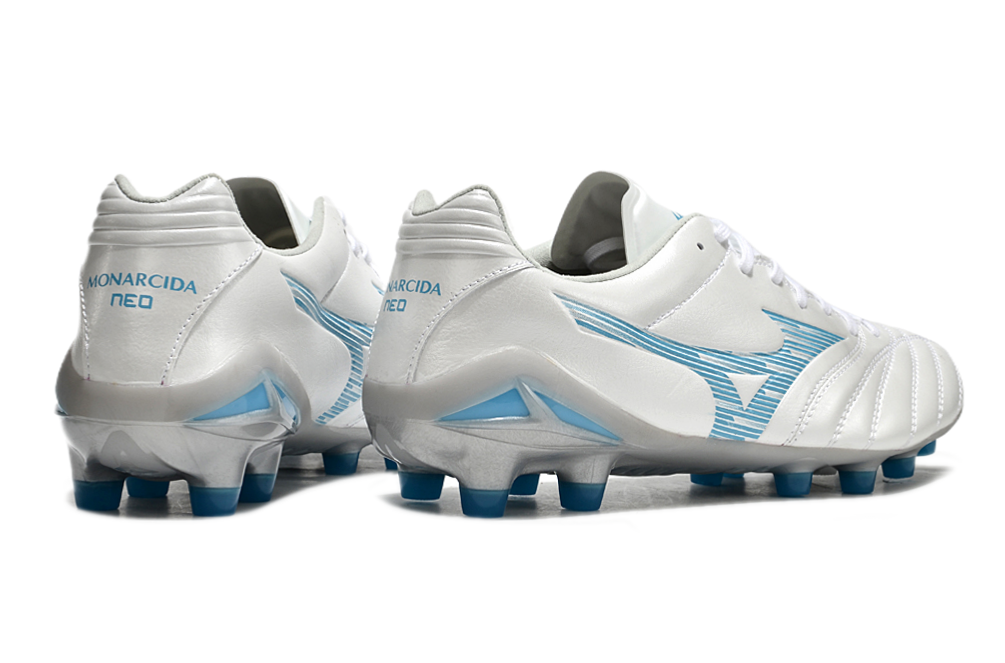 Chuteira Mizuno Morelia Neo IV