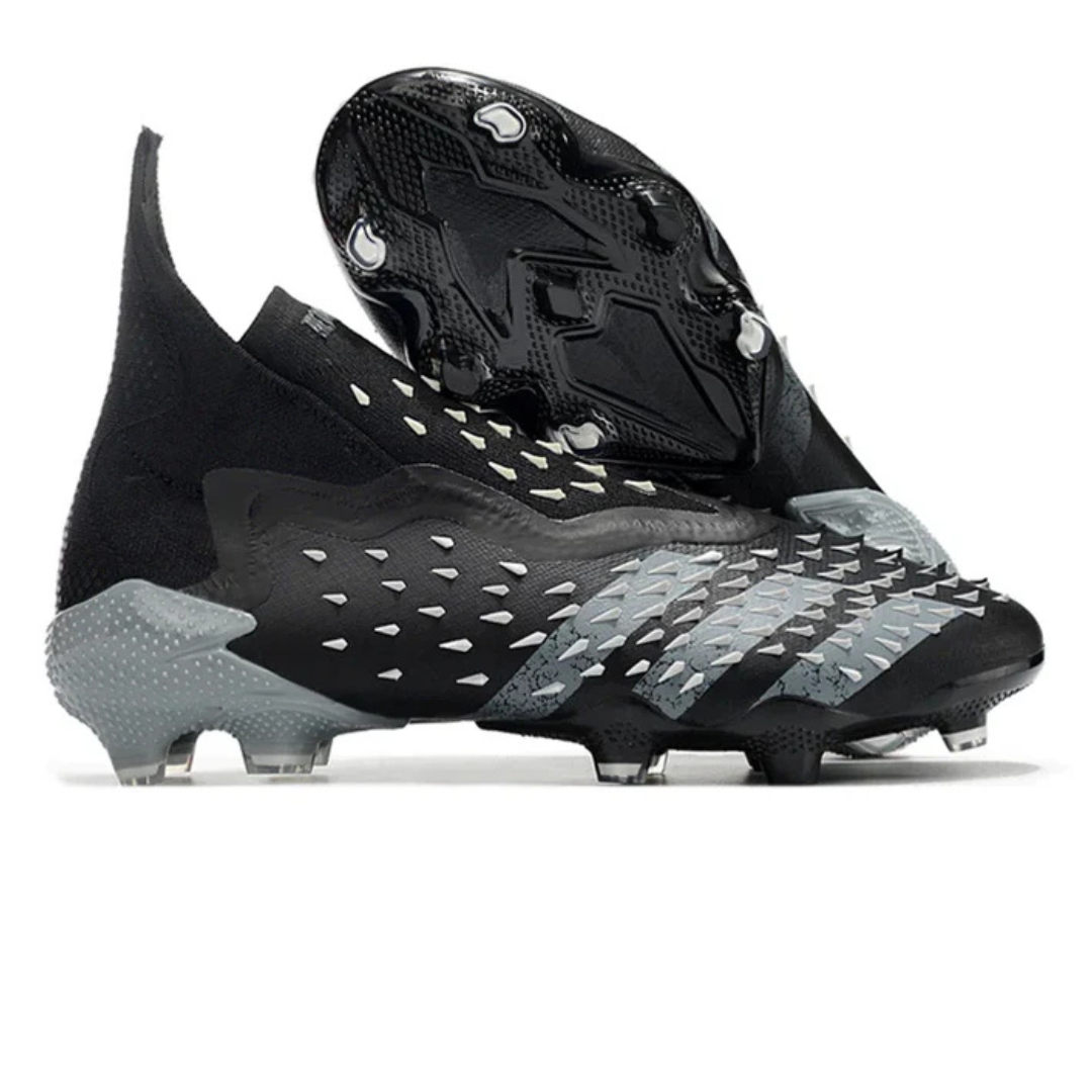 Chuteira Adidas Predator Freak+ FG
