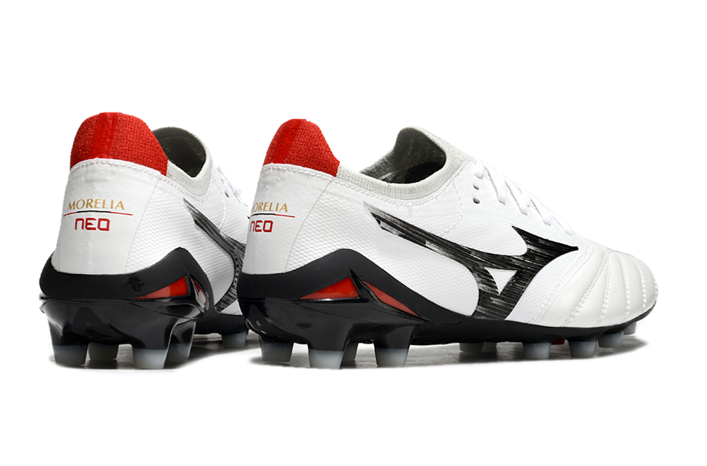 Chuteira Mizuno Morelia Neo IV