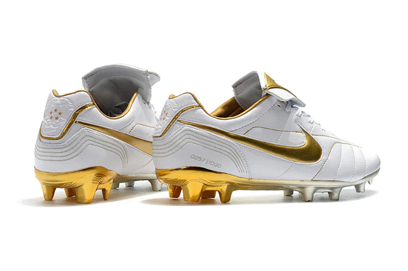 Nike Tiempo Legend 7 R10