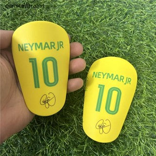 1 Par De Mini Caneleiras De Futebol
