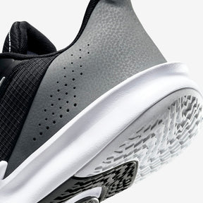 Tênis Nike Precision 7 - Preto