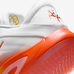 Tênis Nike A'One "Candy Corn Queen"