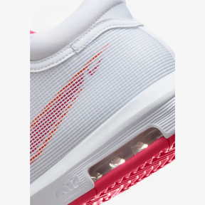 Tênis Nike Lebron Witness VIII - Branco - Laranja
