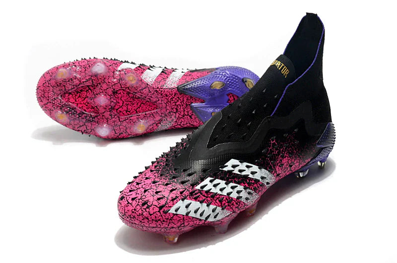 Chuteira Adidas Predator Freak + FG