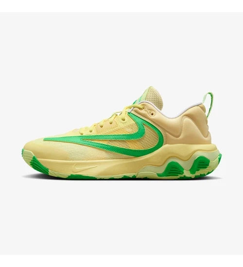 Nike Giannis Immortality 3