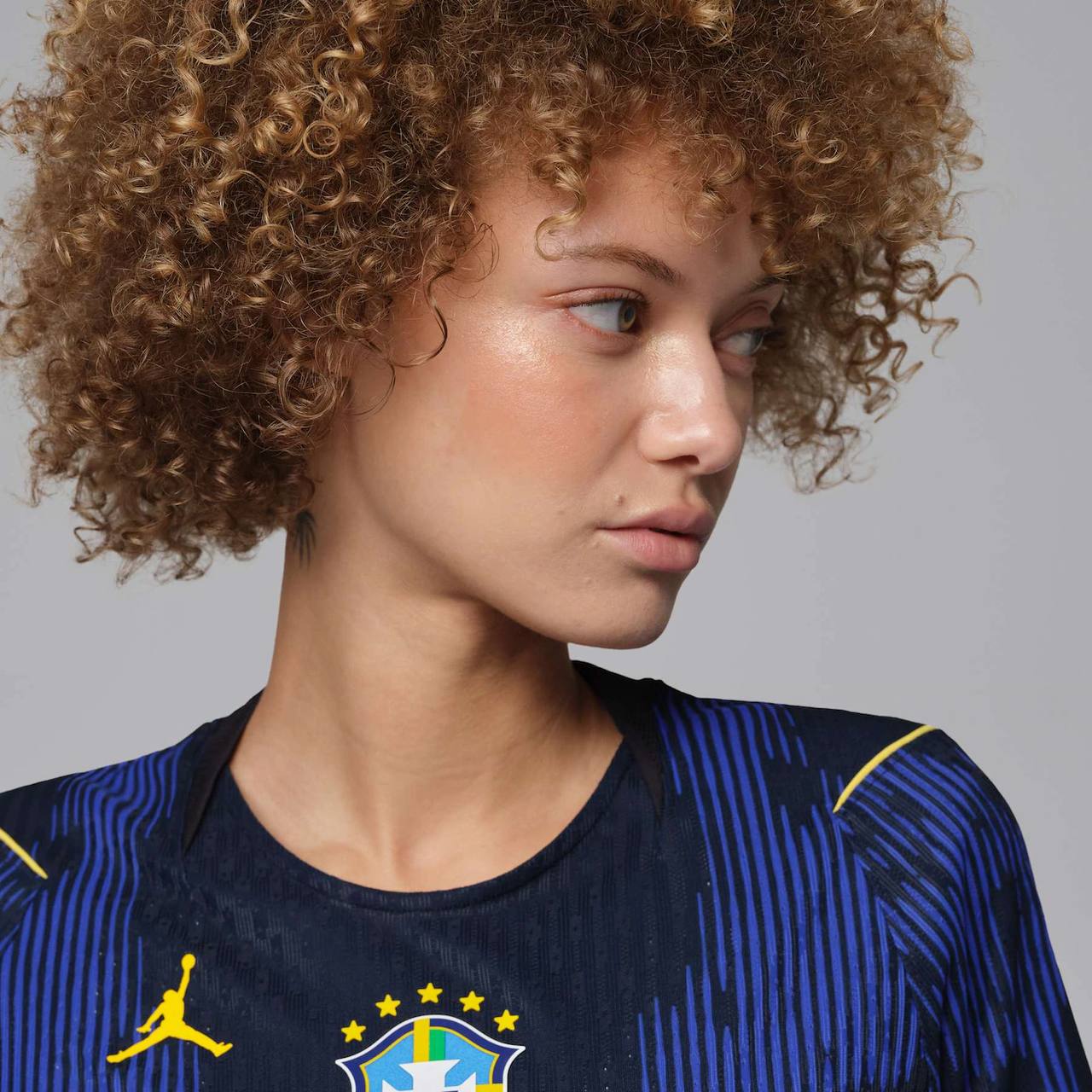 Camisa Brasil Jordan II 2026/27 - Versão Jogadora Feminina Copa do Mundo